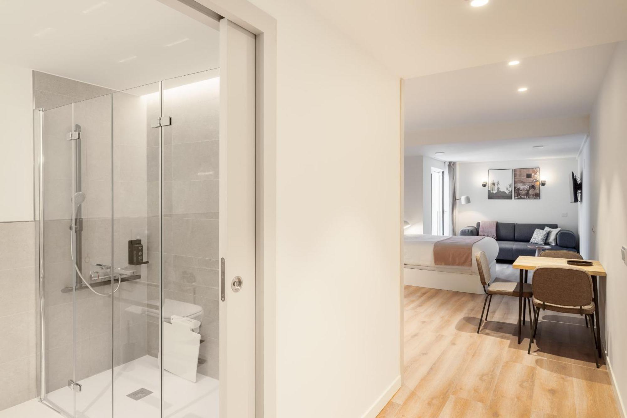 Limehome Madrid Calle De Juan Hurtado De Mendoza Eksteriør bilde